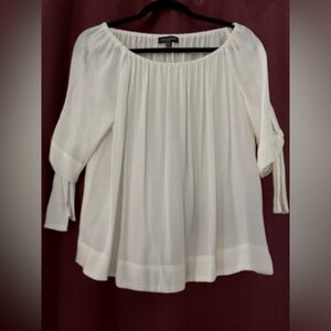 White Lord & Taylor Flowy Top